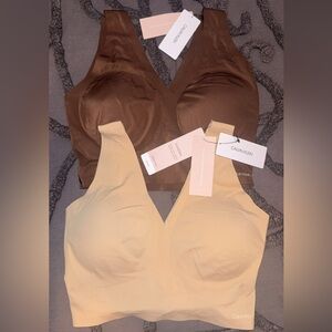 NWT Set of 2 Calvin Klein Invisibles Lightly Lined Bralettes